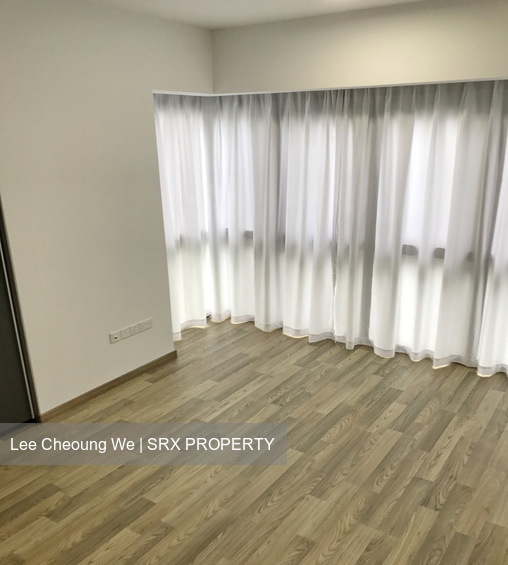 Lakeville (D22), Condominium #203772971